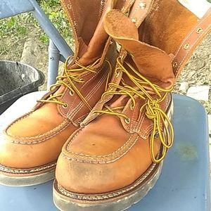 Thorogood steal toe work boots